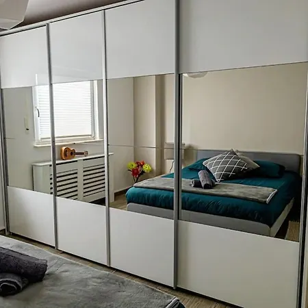 Lovely Flat In A Calm Neighbourhood Between Luxemburg And Esch/alzette *